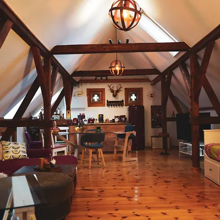 Historisches Retro Loft 120m2 + Garten&seenähe * Schwielowsee