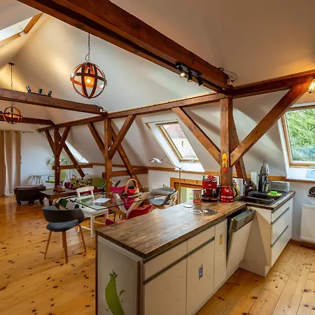 Apartment Historisches Retro Loft 70m2 Mit Garten & Seenaehe Schwielowsee