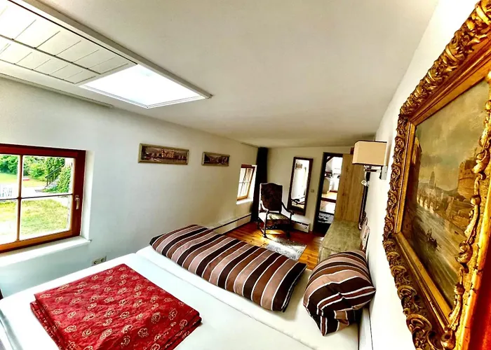 Historisches Retro Loft 70m2 Mit Garten & Seenaehe Daire