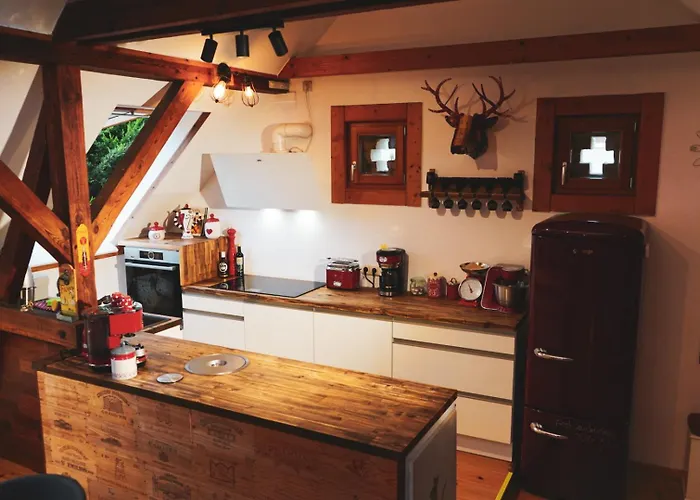 Historisches Retro Loft 70m2 Mit Garten & Seenaehe Daire