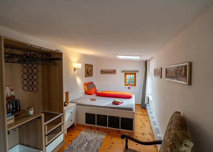 Historisches Retro Loft 70m2 Mit Garten & Seenaehe Daire Schwielowsee